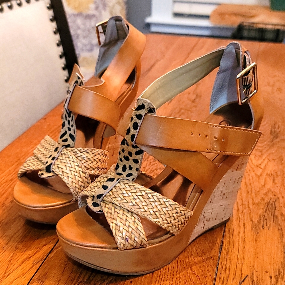 Tan wedges